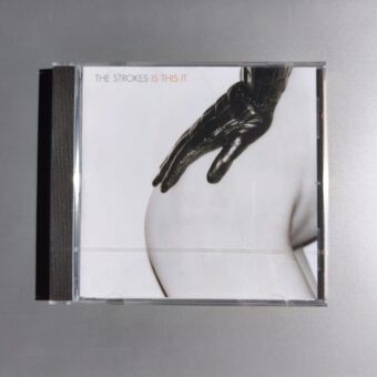 IMG_20260711_164351 The Strokes - Is This It CD